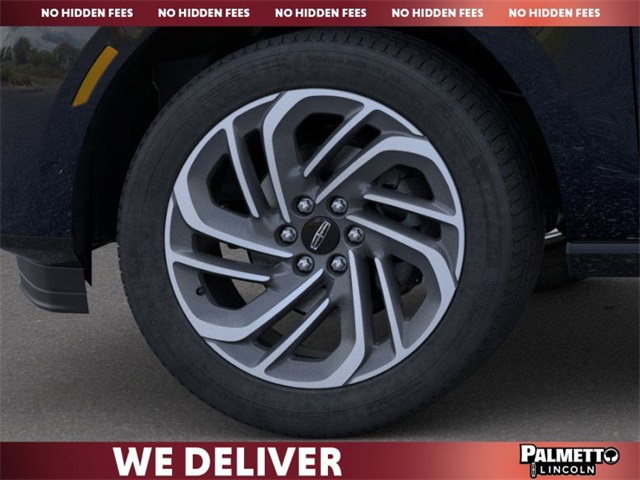 new 2025 Lincoln Navigator car, priced at $108,680