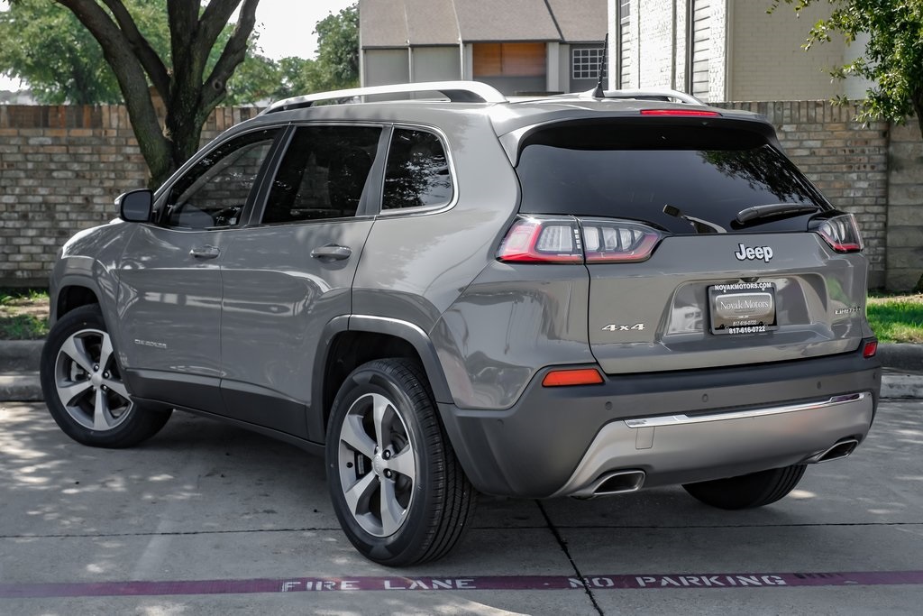 used 2021 Jeep Cherokee car, priced at $21,300