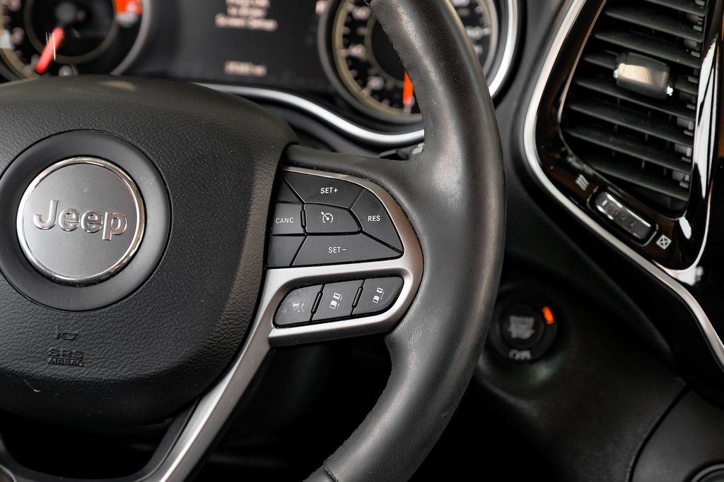 used 2021 Jeep Cherokee car, priced at $21,300