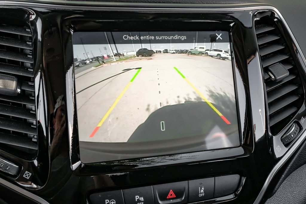 used 2021 Jeep Cherokee car, priced at $21,300