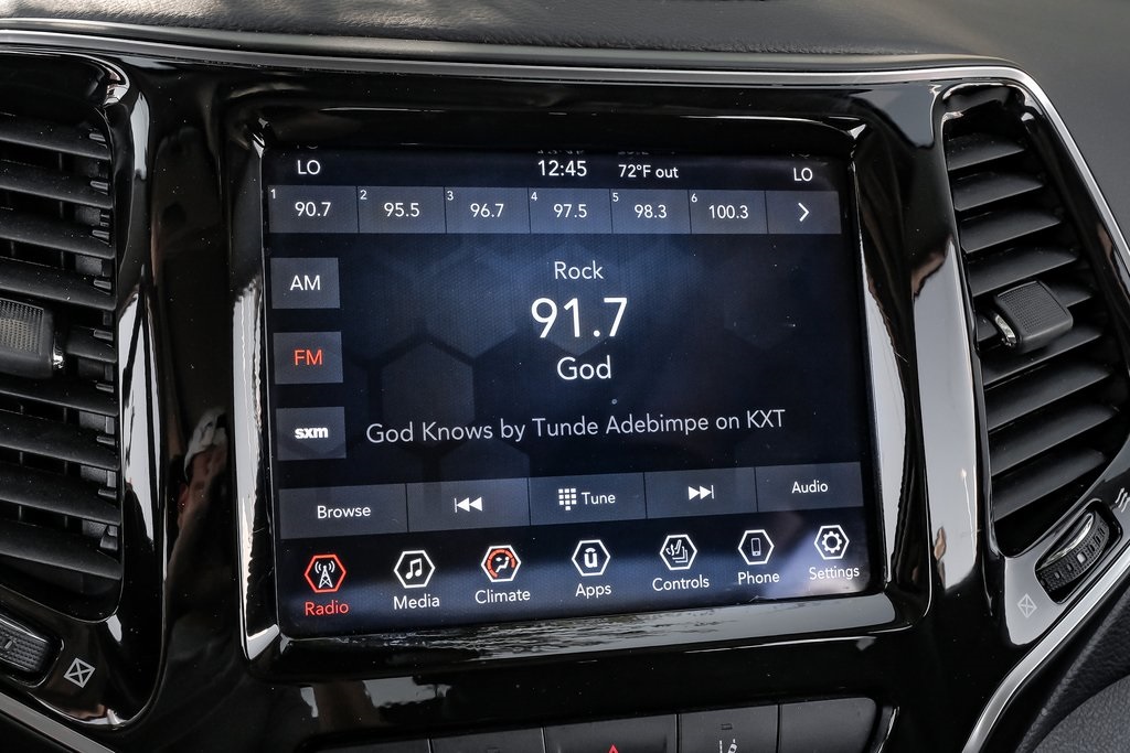 used 2021 Jeep Cherokee car, priced at $21,300