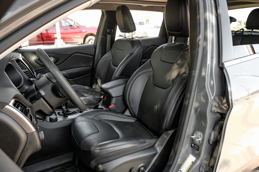 used 2021 Jeep Cherokee car, priced at $21,300