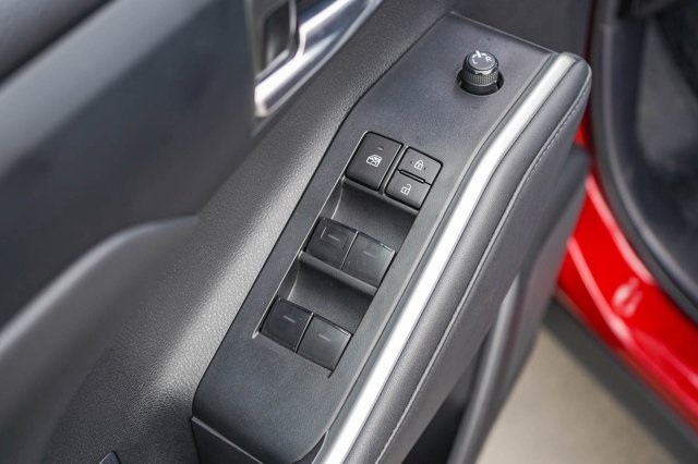 used 2024 Toyota Highlander car, priced at $41,695