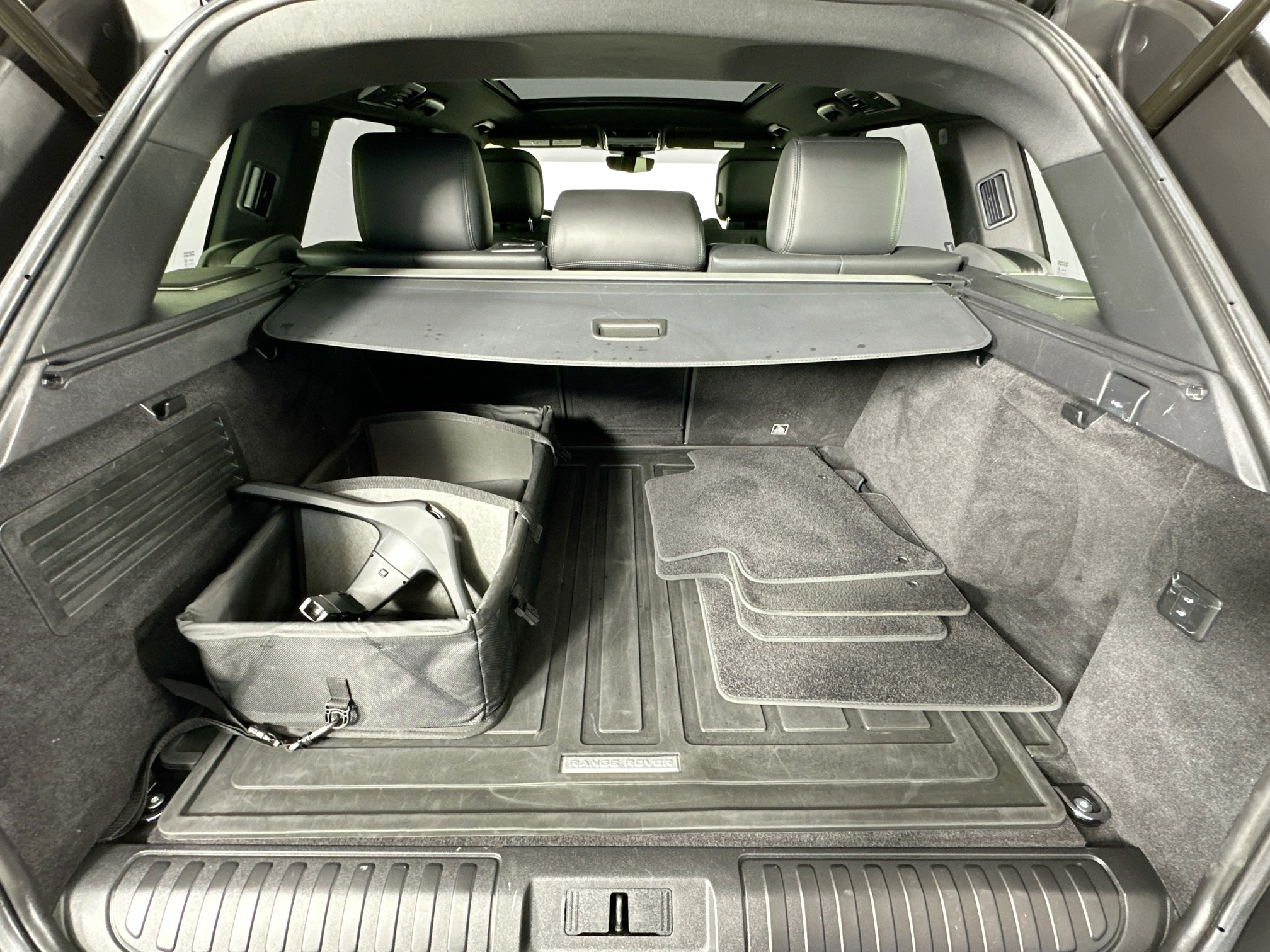 used 2022 Land Rover Range Rover Sport car, priced at $54,998