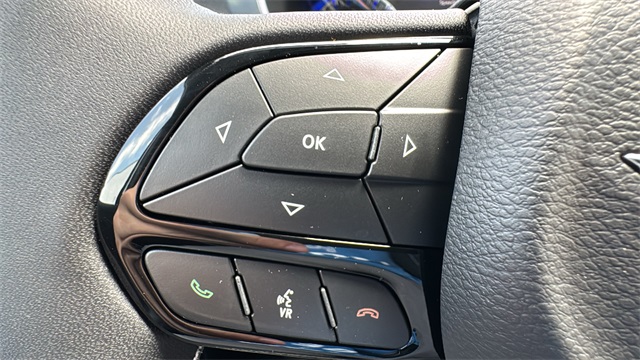new 2025 Chrysler Pacifica car, priced at $51,412