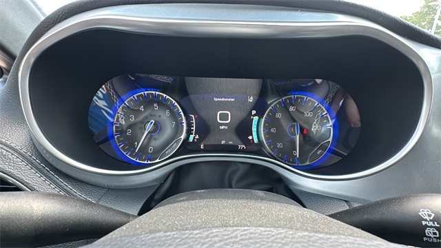 new 2025 Chrysler Pacifica car, priced at $51,412