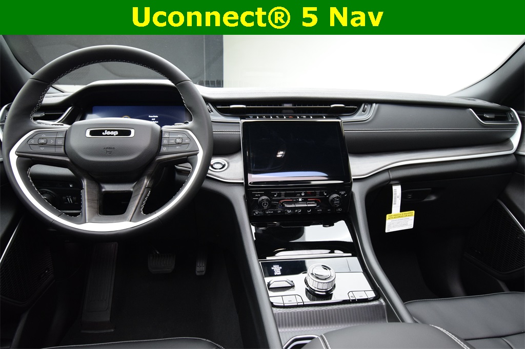 new 2025 Jeep Grand Cherokee car, priced at $52,356