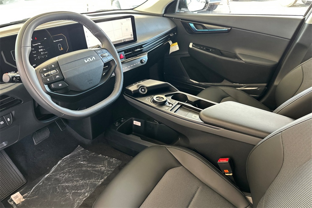 new 2025 Kia EV6 car, priced at $52,630