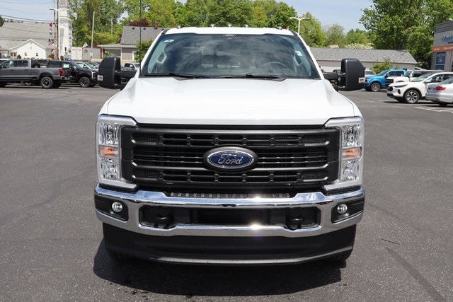 new 2025 Ford F-250SD car, priced at $55,455