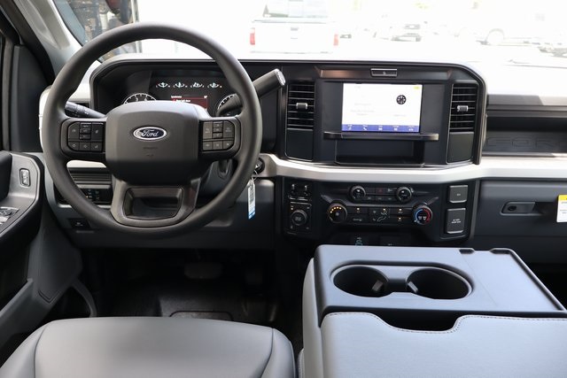 new 2025 Ford F-250SD car, priced at $55,455