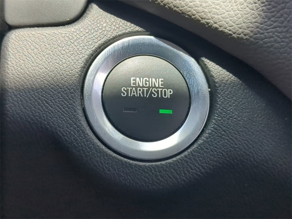 used 2024 Chevrolet Equinox car, priced at $20,881