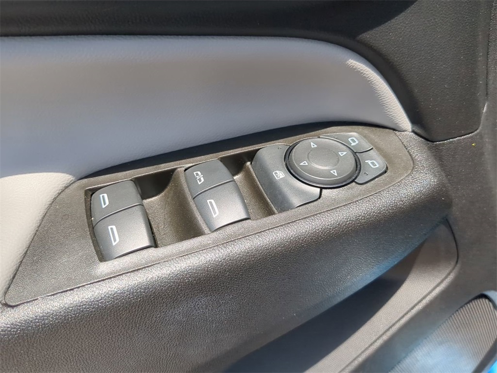used 2024 Chevrolet Equinox car, priced at $20,881
