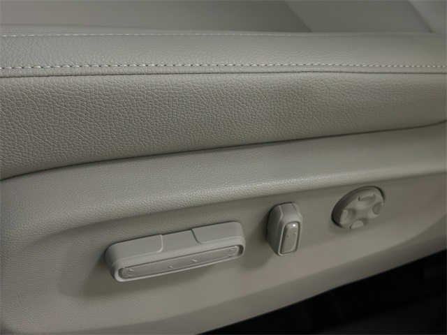 new 2026 Honda Odyssey car, priced at $43,845