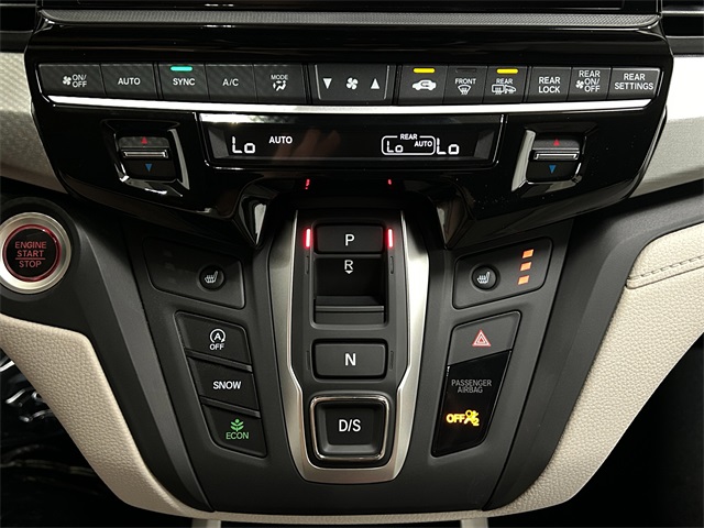 new 2026 Honda Odyssey car, priced at $43,845