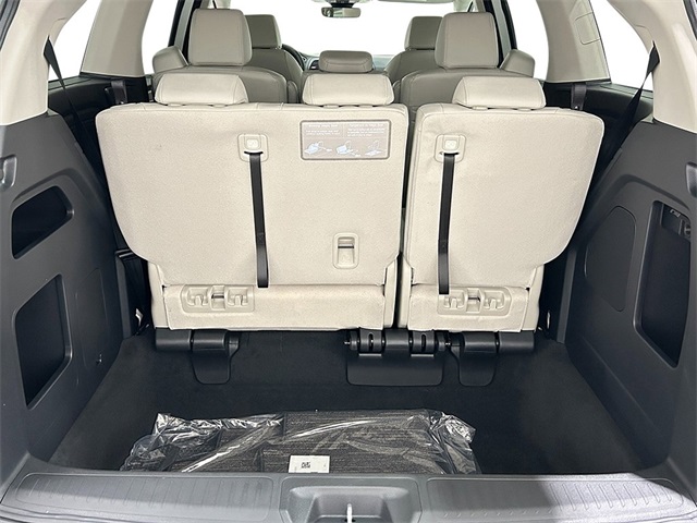 new 2026 Honda Odyssey car, priced at $43,845
