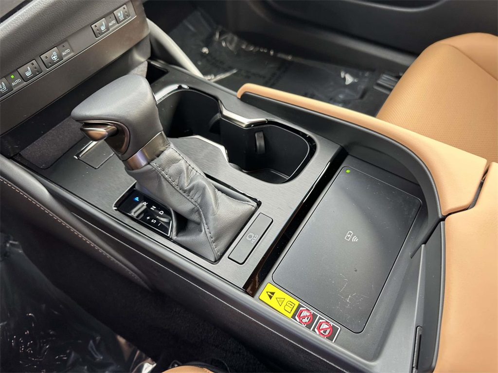 used 2025 Lexus ES car, priced at $43,995