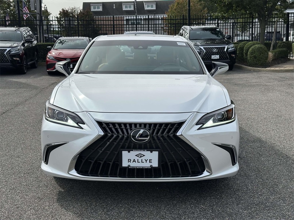 used 2025 Lexus ES car, priced at $43,995