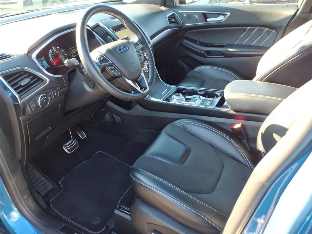 used 2019 Ford Edge car, priced at $23,900