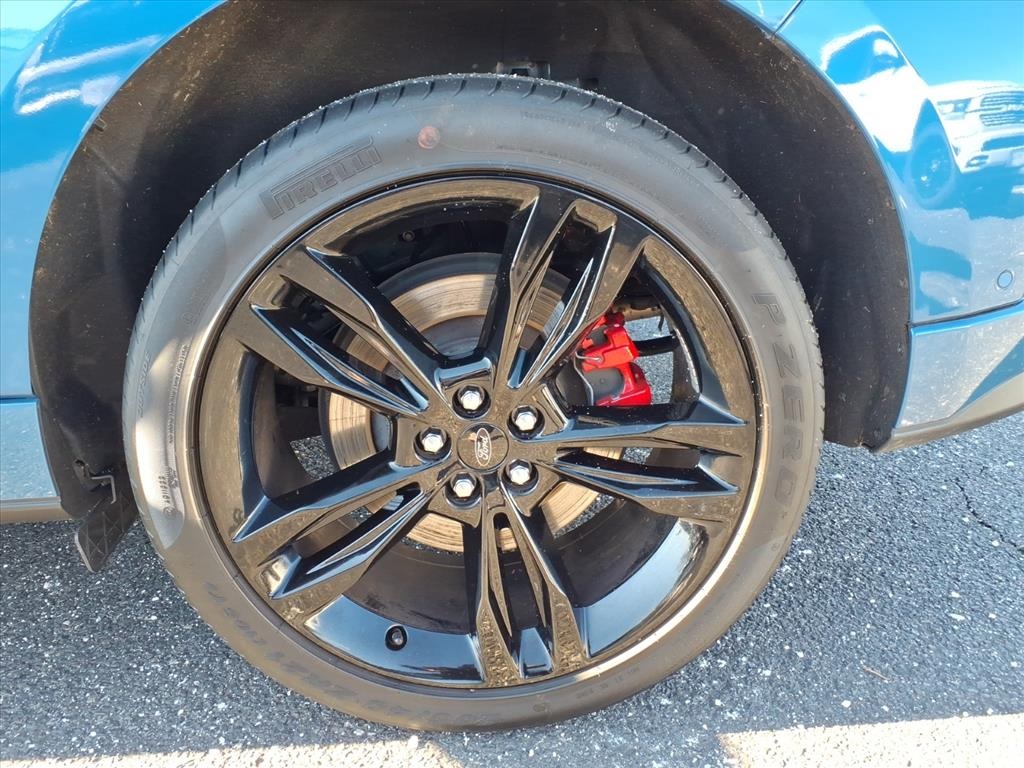 used 2019 Ford Edge car, priced at $23,900