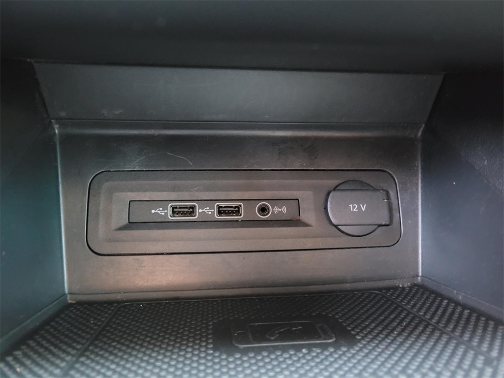 used 2021 Volkswagen Atlas car, priced at $21,834