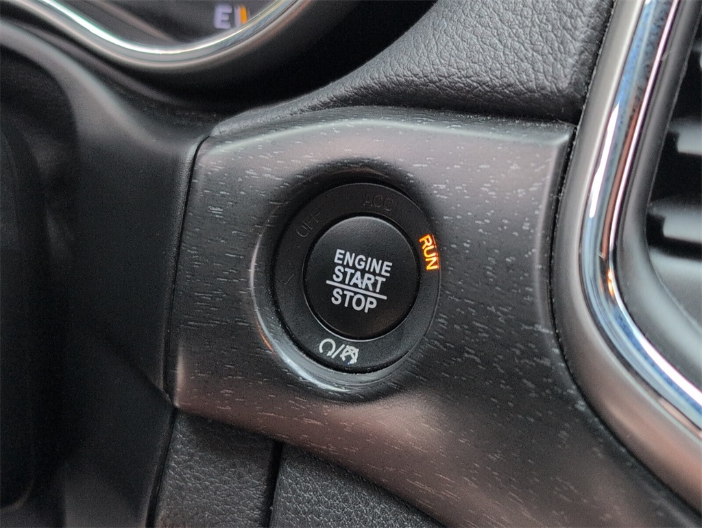 used 2018 Jeep Grand Cherokee car, priced at $14,188