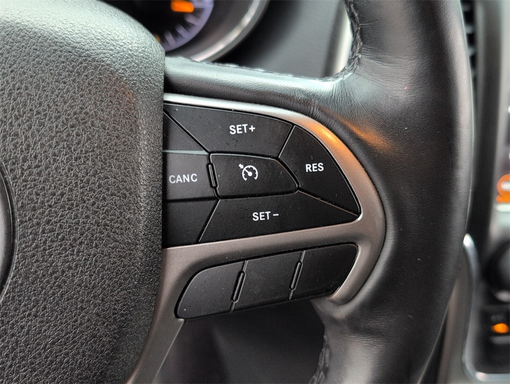 used 2018 Jeep Grand Cherokee car, priced at $14,188