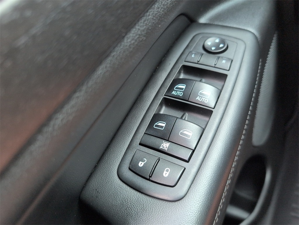 used 2018 Jeep Grand Cherokee car, priced at $14,188