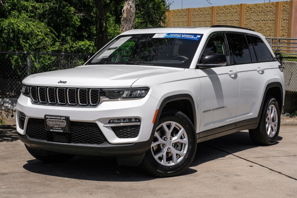 used 2022 Jeep Grand Cherokee car, priced at $30,836
