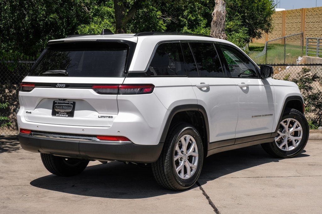 used 2022 Jeep Grand Cherokee car, priced at $30,836