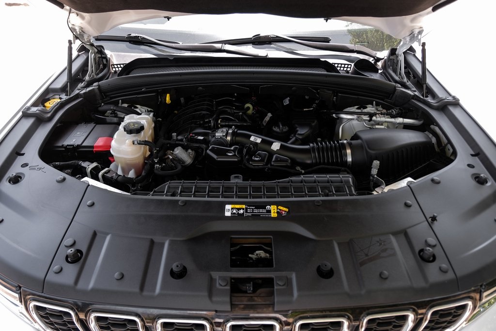used 2022 Jeep Grand Cherokee car, priced at $30,836