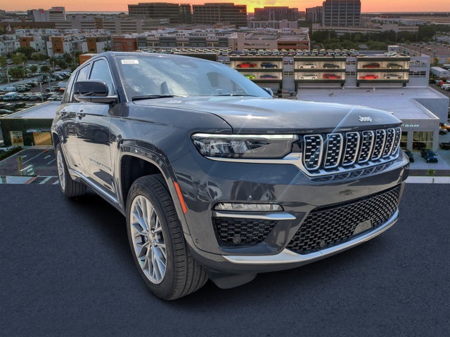 new 2025 Jeep Grand Cherokee car, priced at $55,560