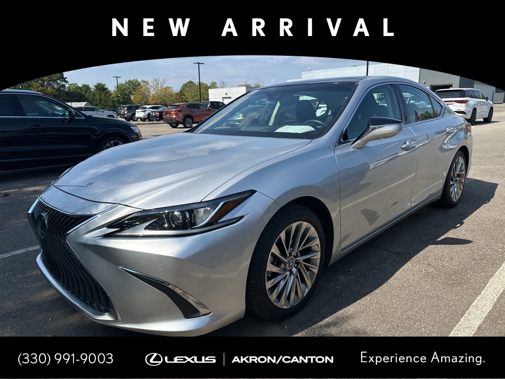 used 2019 Lexus ES car, priced at $32,290