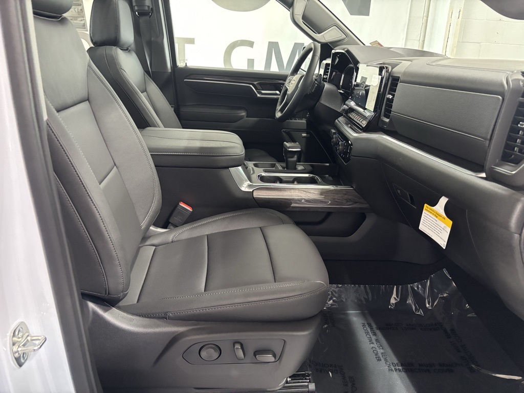 new 2026 Chevrolet Silverado 1500 car, priced at $65,720