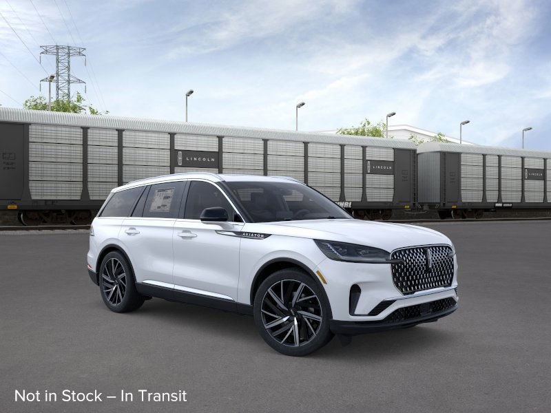 new 2025 Lincoln Aviator car, priced at $81,440