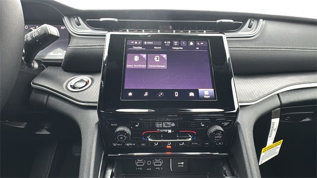 new 2025 Jeep Grand Cherokee car, priced at $42,848
