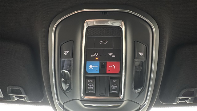 new 2025 Jeep Grand Cherokee car, priced at $42,848