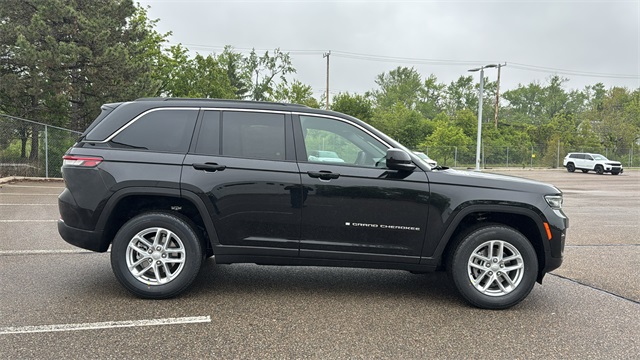 new 2025 Jeep Grand Cherokee car, priced at $42,848