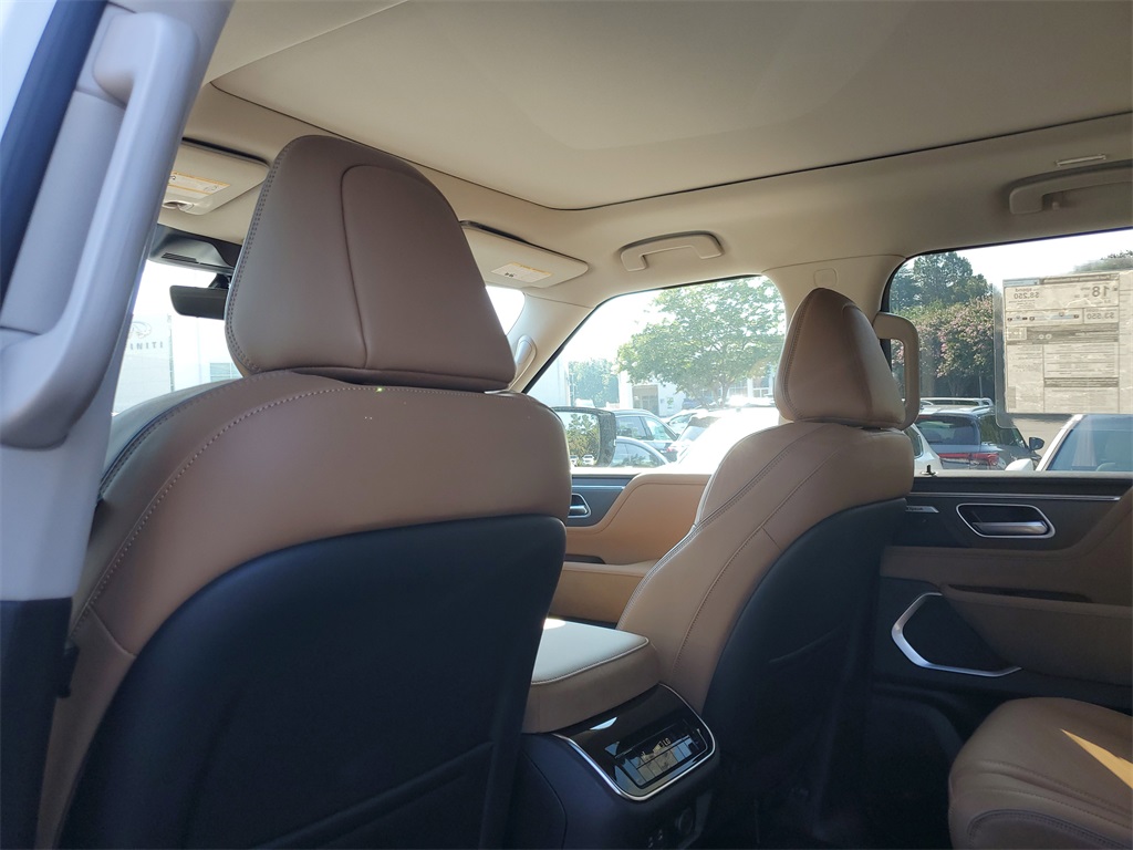 new 2025 INFINITI QX80 car, priced at $86,740