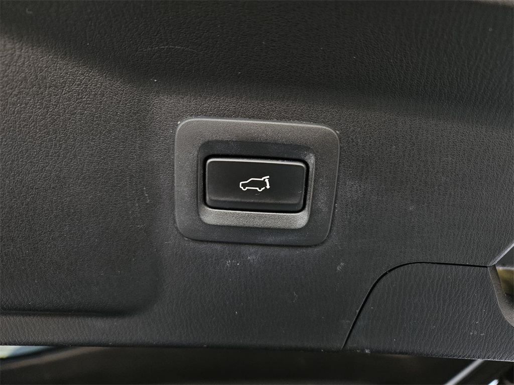 used 2018 Mazda CX-9 car, priced at $14,399