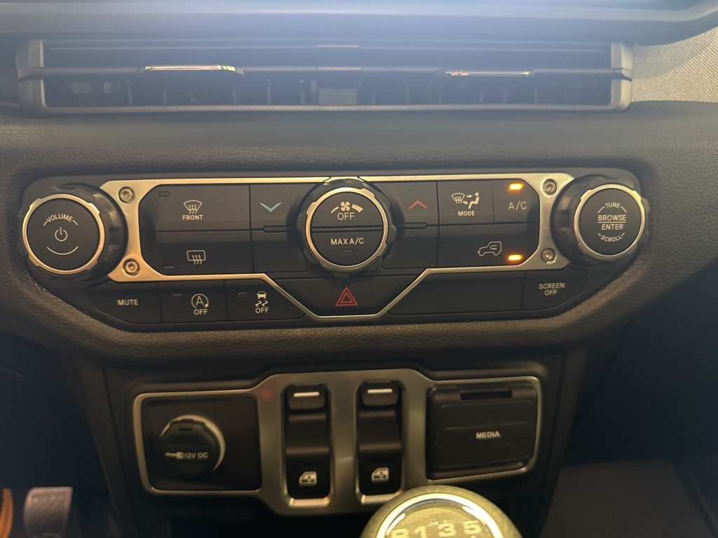 new 2025 Jeep Wrangler car, priced at $33,833
