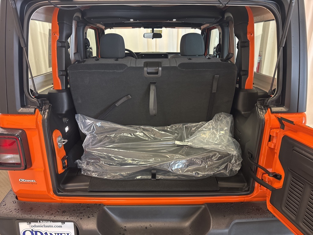 new 2025 Jeep Wrangler car, priced at $33,833