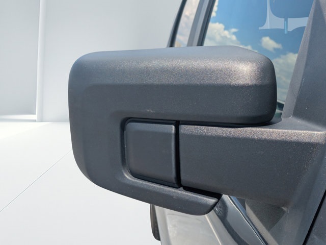 used 2021 Ford F-150 car, priced at $31,213