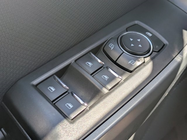 used 2021 Ford F-150 car, priced at $31,213