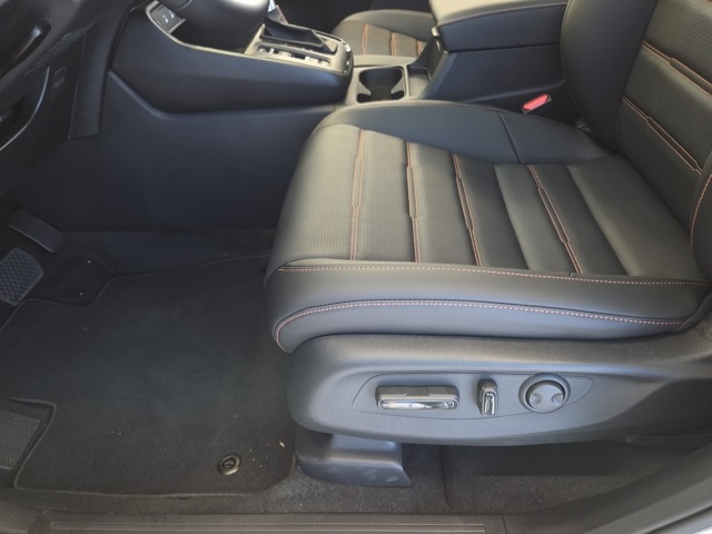 new 2026 Honda CR-V Hybrid car, priced at $41,675