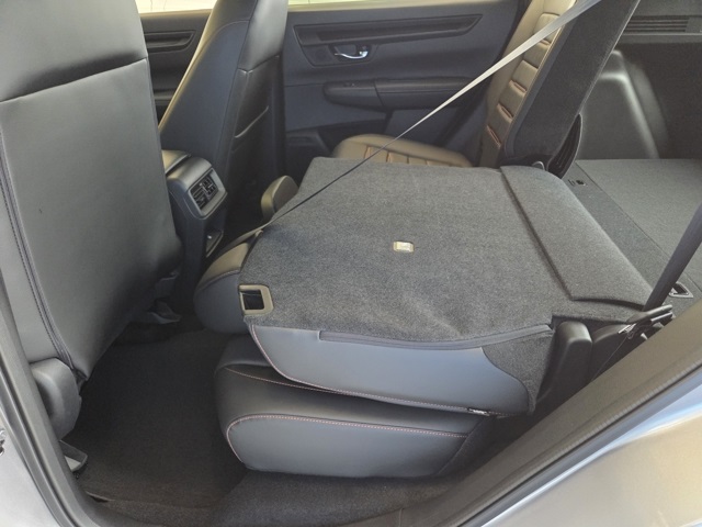 new 2026 Honda CR-V Hybrid car, priced at $41,675