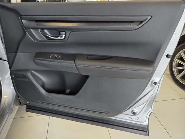 new 2026 Honda CR-V Hybrid car, priced at $41,675