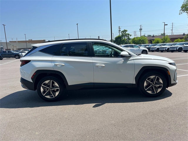 new 2025 Hyundai Tucson car, priced at $31,963