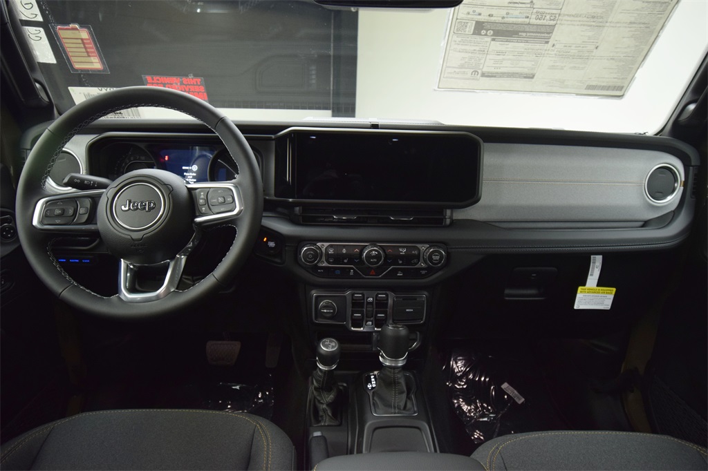 new 2025 Jeep Wrangler car, priced at $57,920