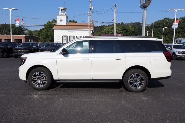 new 2025 Ford Expedition Max car, priced at $76,020