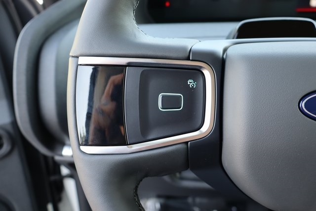 new 2025 Ford Expedition Max car, priced at $76,020